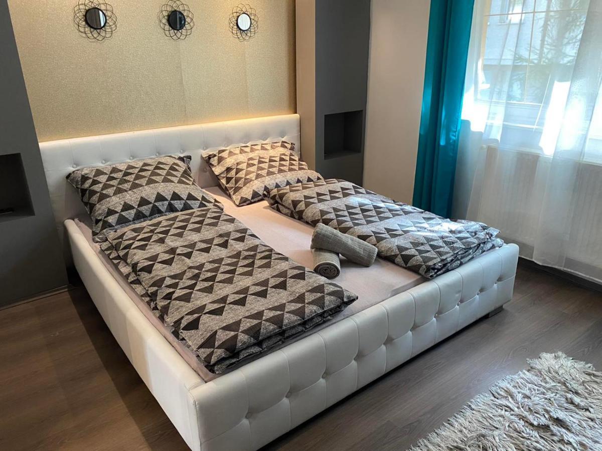 Gabrielle2 Apartman 데브레첸 외부 사진