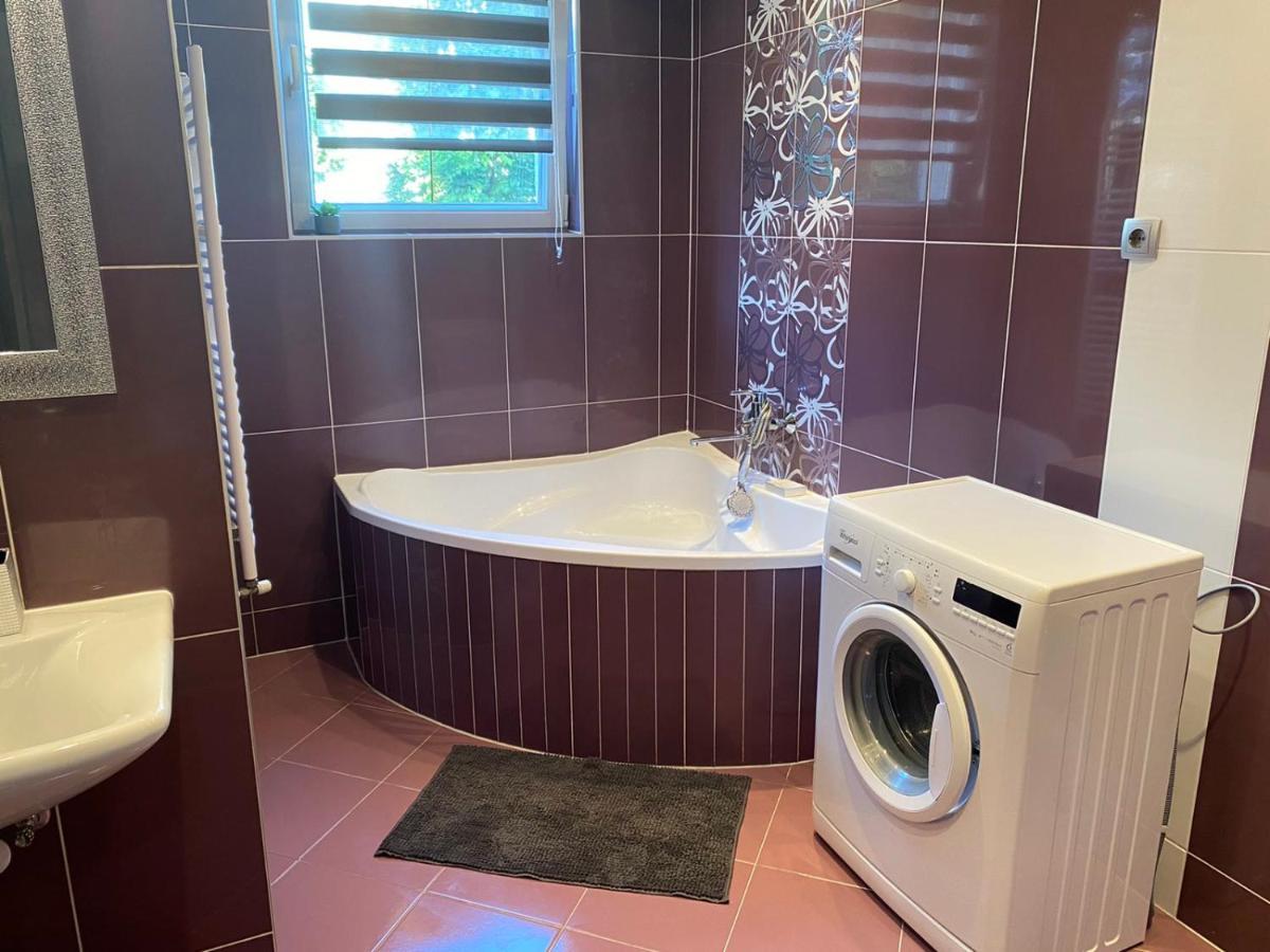 Gabrielle2 Apartman 데브레첸 외부 사진